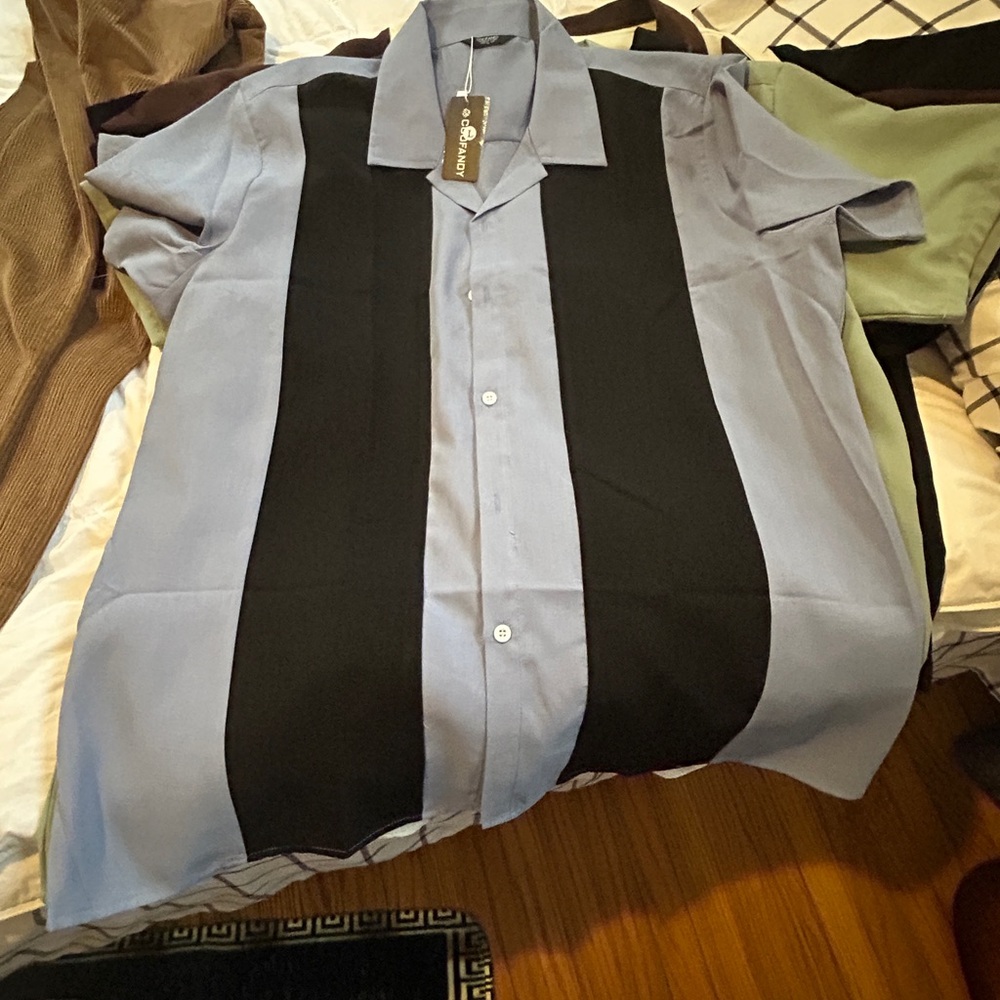 Cubavera Light Blue and Black Casual Button-Down Shirt